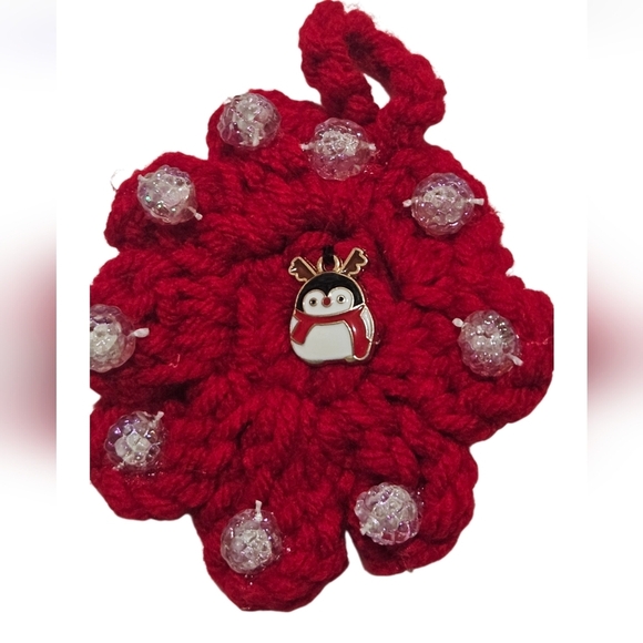 Hand Crafted Upcycled Chritsmas Ornaments Hand Crochet red beaded floral pattern - Picture 6 of 17